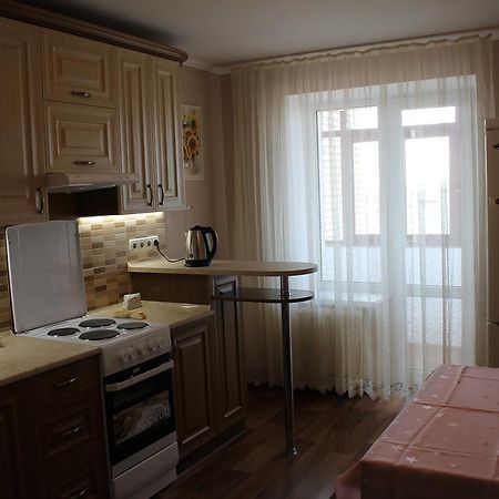 Комфортабельна Квартира Pirogovo Dış mekan fotoğraf
